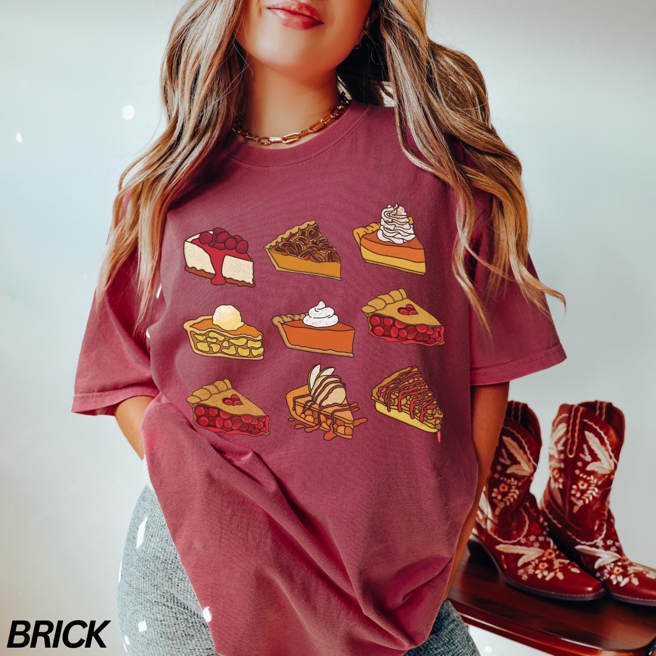 Thanksgiving Shirt, Pumpkin Pie Shirt, Holiday Pies Shirt, Pumpkin Pie Shirt, Thanksgiving Gift, Here for the Pie, Fall Tee