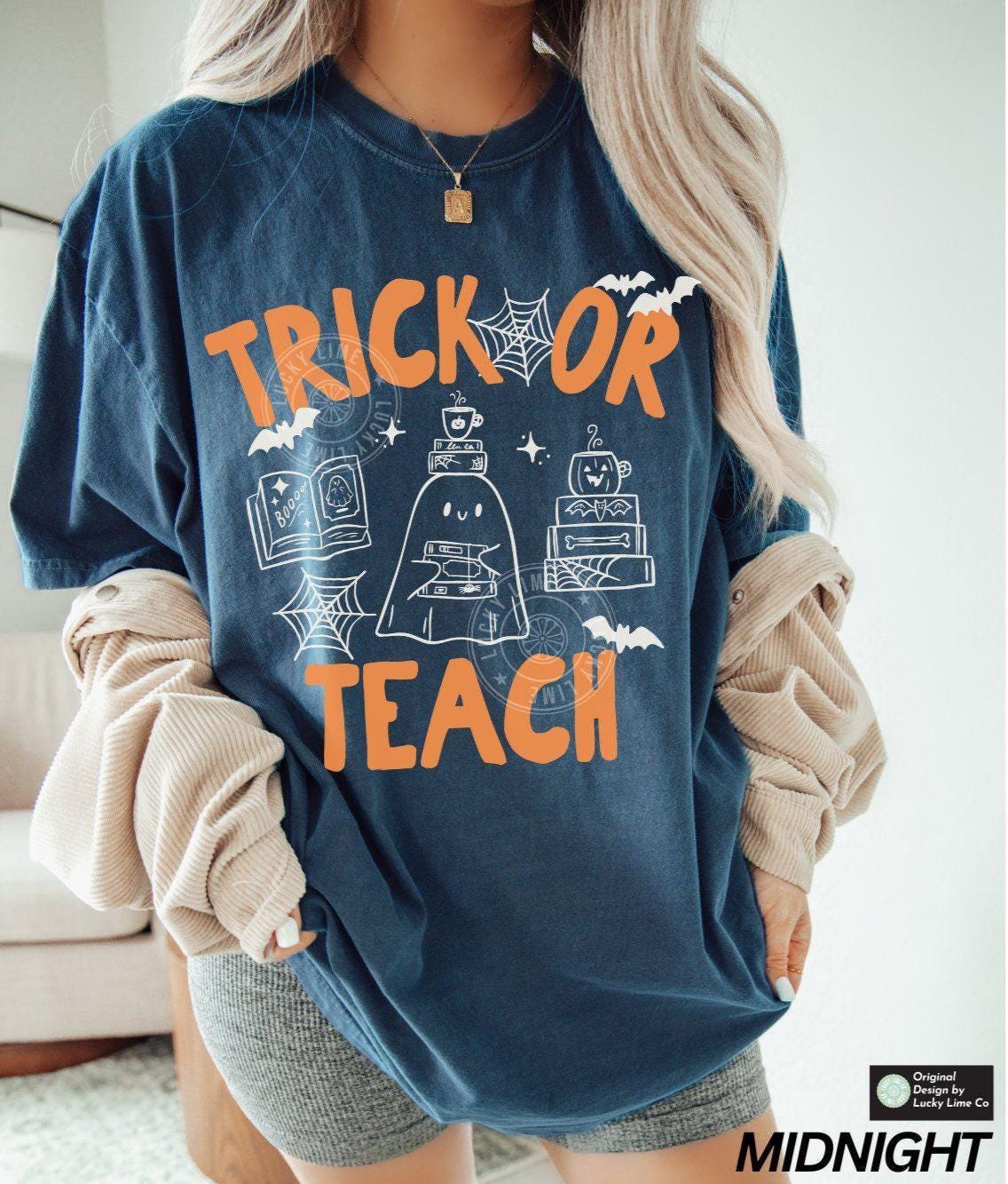 Teacher Halloween Shirt, Trick or Teach Shirt, Cute Halloween Teacher Shirt, Spooky Teacher Tshirt, Retro Ghost Reading Tee