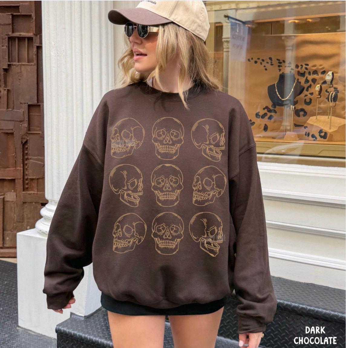 Skeleton Sweatshirt, Skull Halloween Shirt, Vintage Halloween Sweatshirt, Skull Shirt, Gothic Halloween, Sweatshirts for Women, Fall Sweater